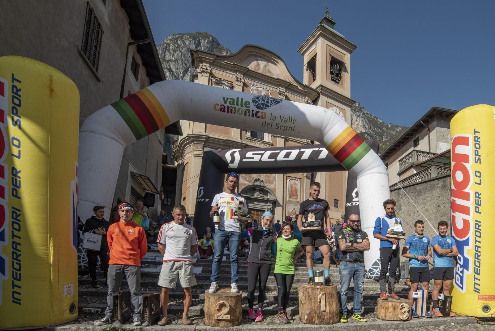 Premiazione in piazza a Erbanno